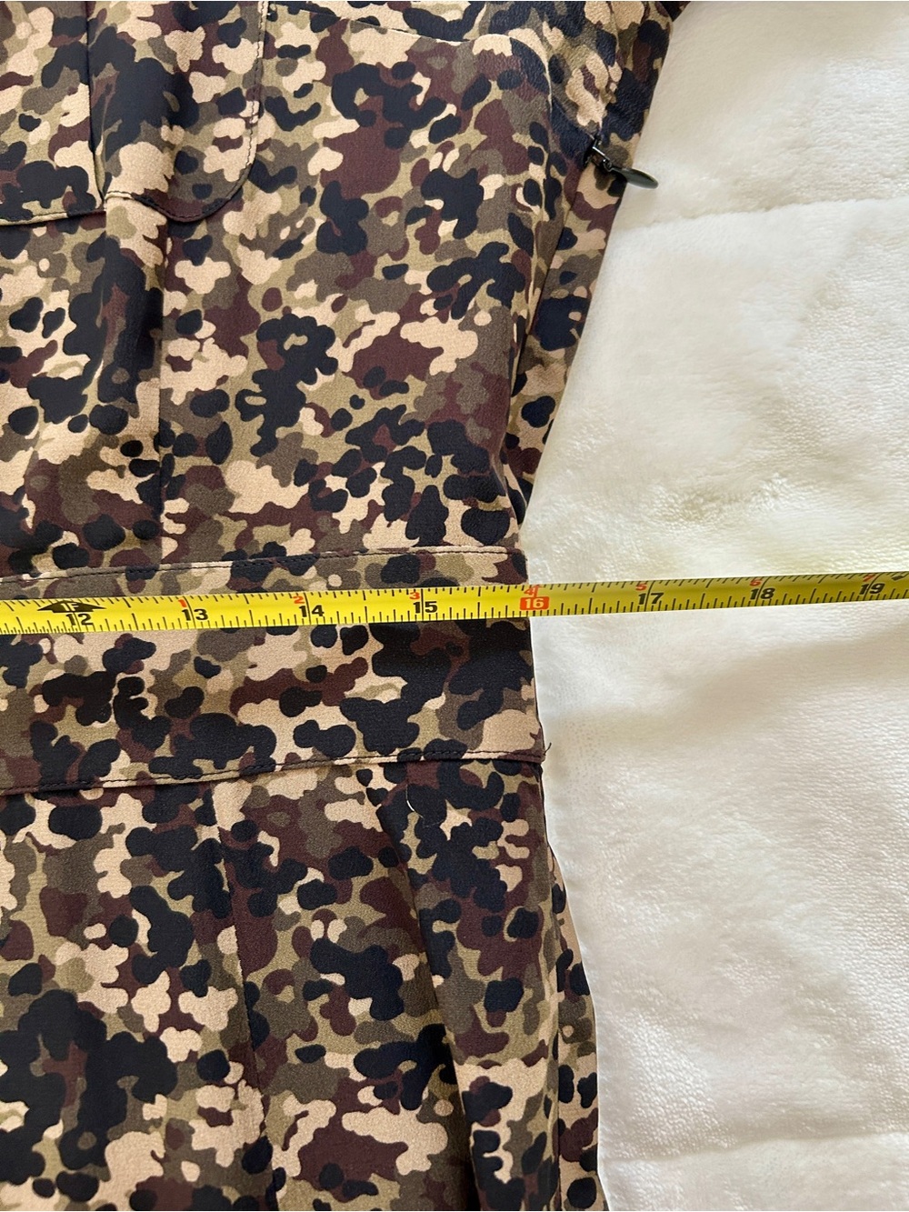 Michael Kors Silk Runway Dress in Juniper Camo print sz 12 originally $2690 - Picture 11 of 15
